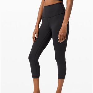 Lululemon wunder under crops